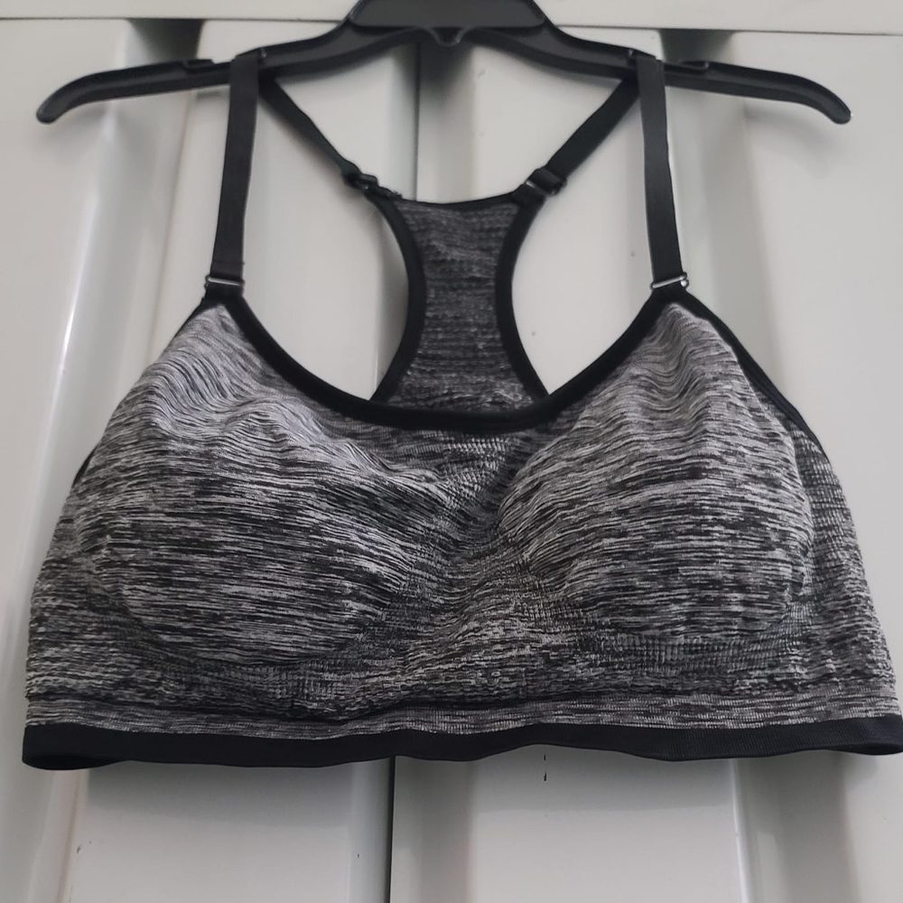 Flex sports bras